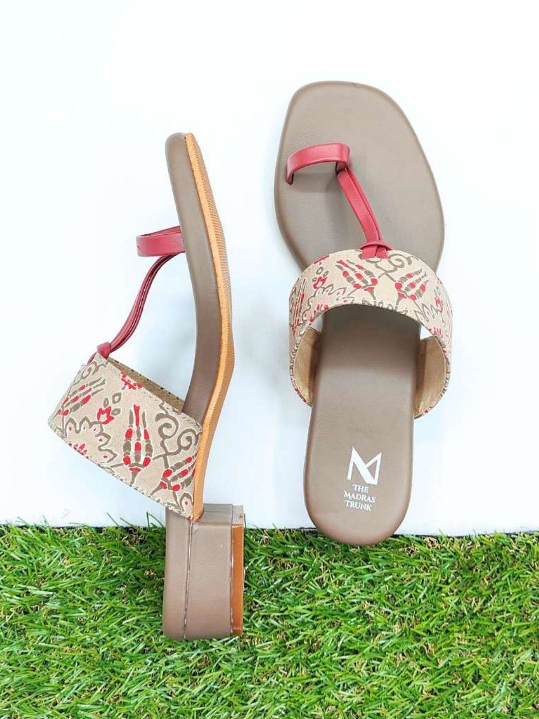 

THE MADRAS TRUNK Block Sandals, Taupe