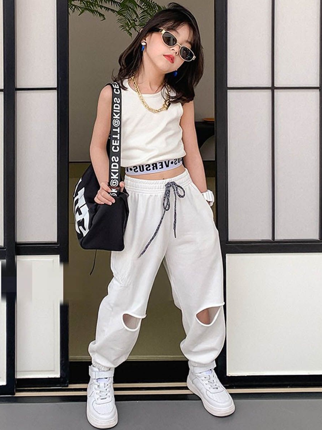 

Xsole Girls Sleeveless Top With Joggers, White