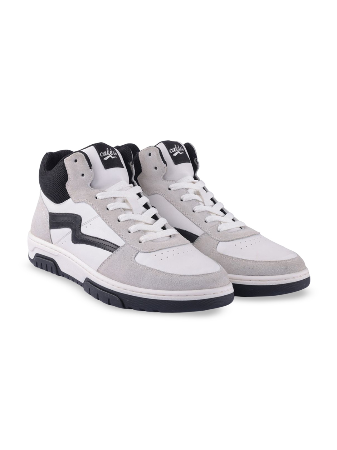 

Caldri Men Leather Sneakers, White