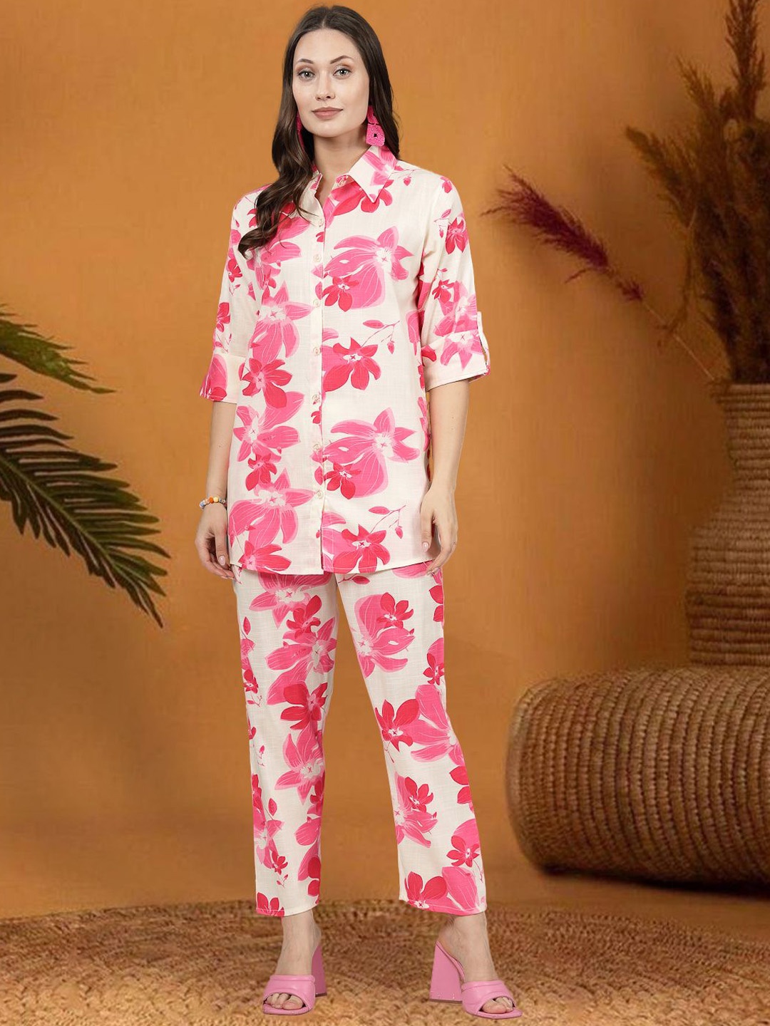 

all about you Floral Printed Shirt Collar Shirt With Trousers, Pink