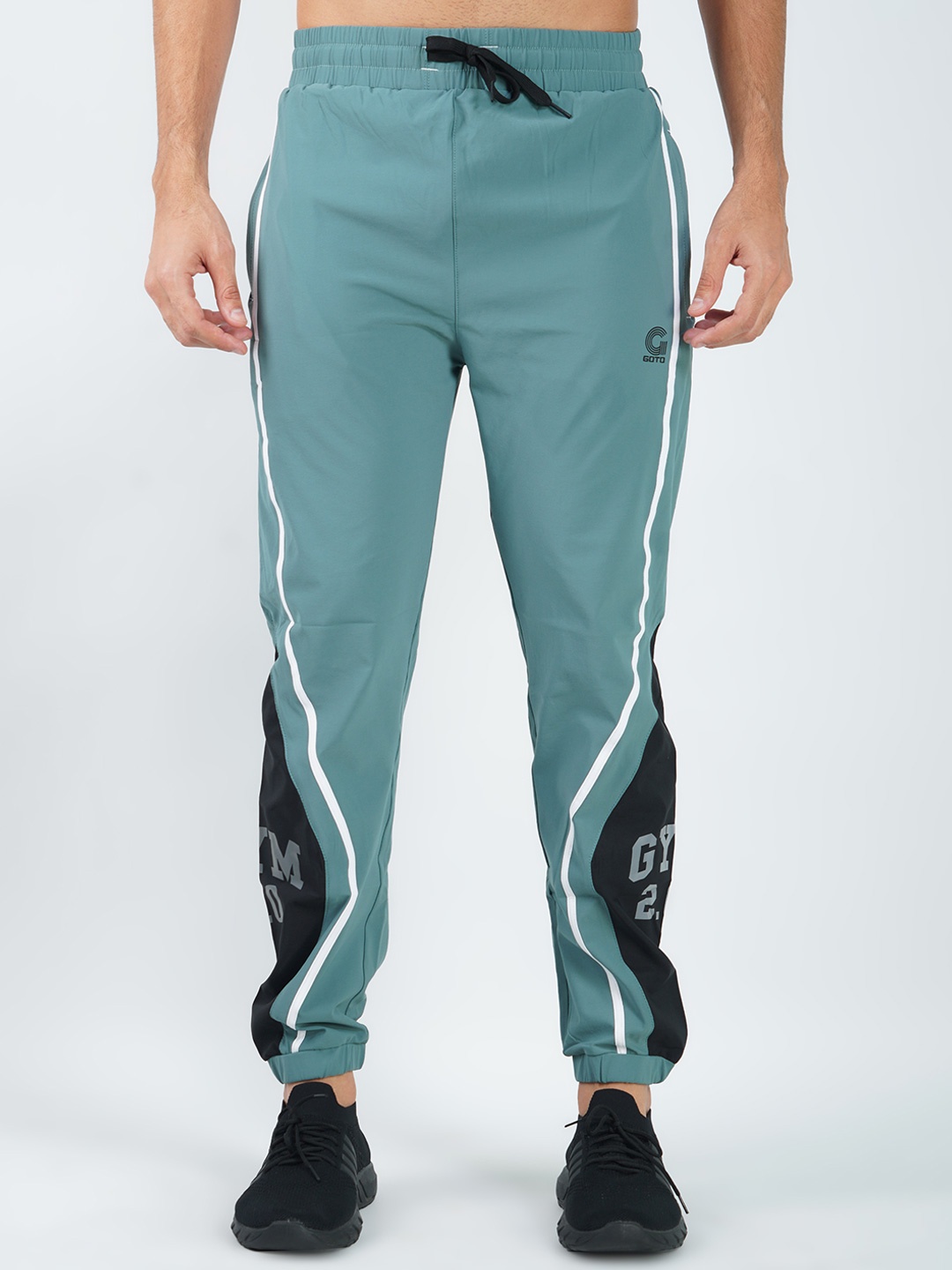 

GOTO Men Printed Mid Rise Joggers, Green