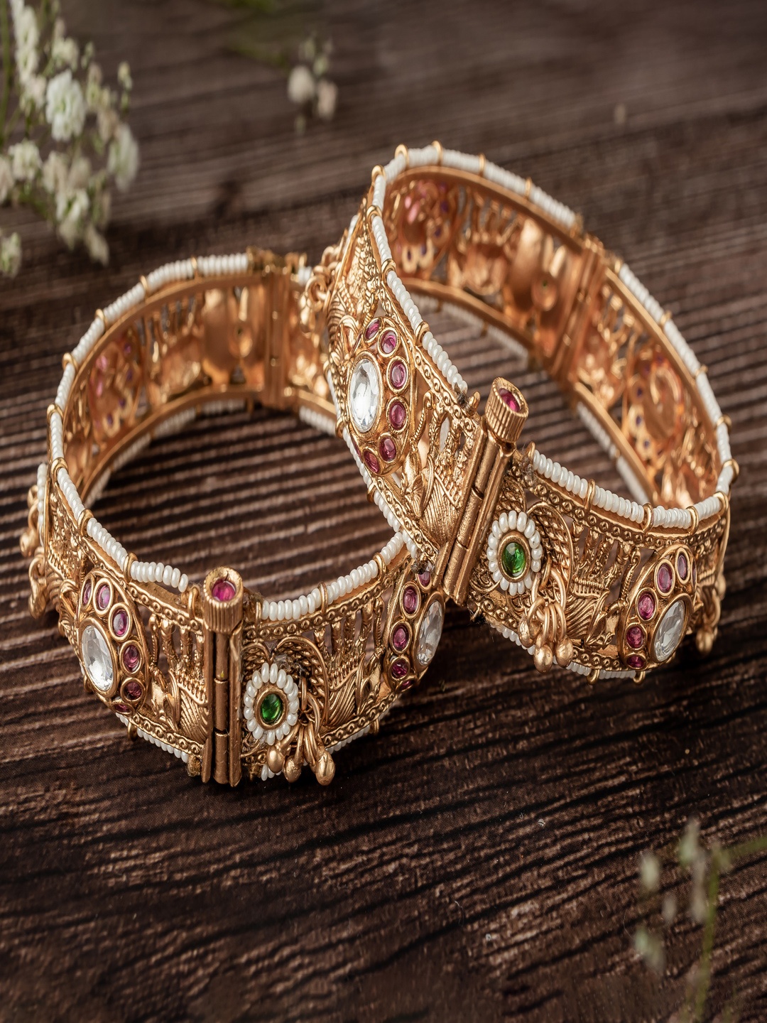 

vivinia BY VIDHI MEHRA Set Of 2 Gold Plated Stone Studded & Beaded Bangles