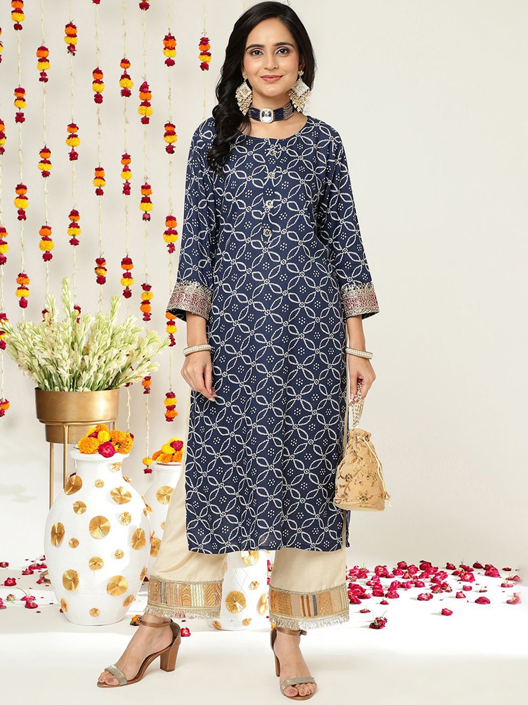 

KSUT Women Bandhani Printed Indigo Kurta, Blue