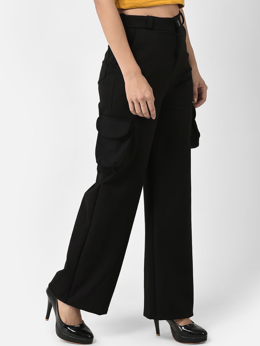 

Chemistry Women Relaxed Loose Fit High-Rise Trousers, Black