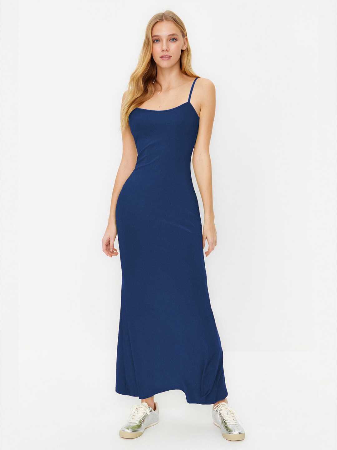 

Trendyol Maxi Dress, Na