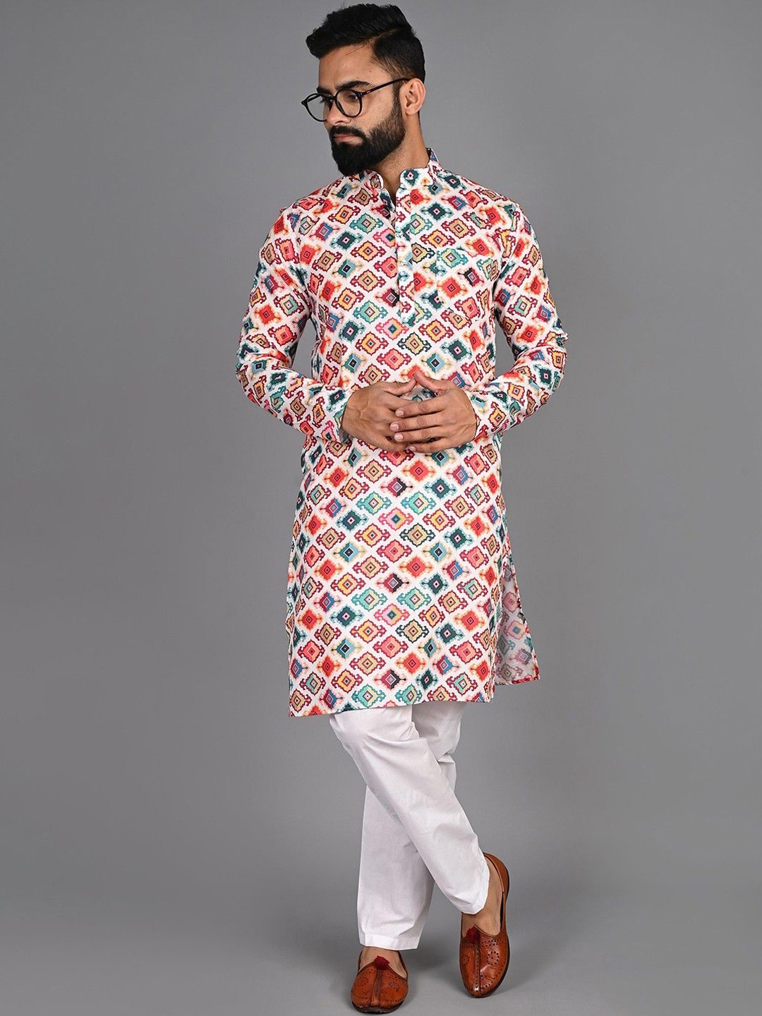 

PulseIQ Men Printed Regular Pure Cotton Kurta with Pyjamas, Peach