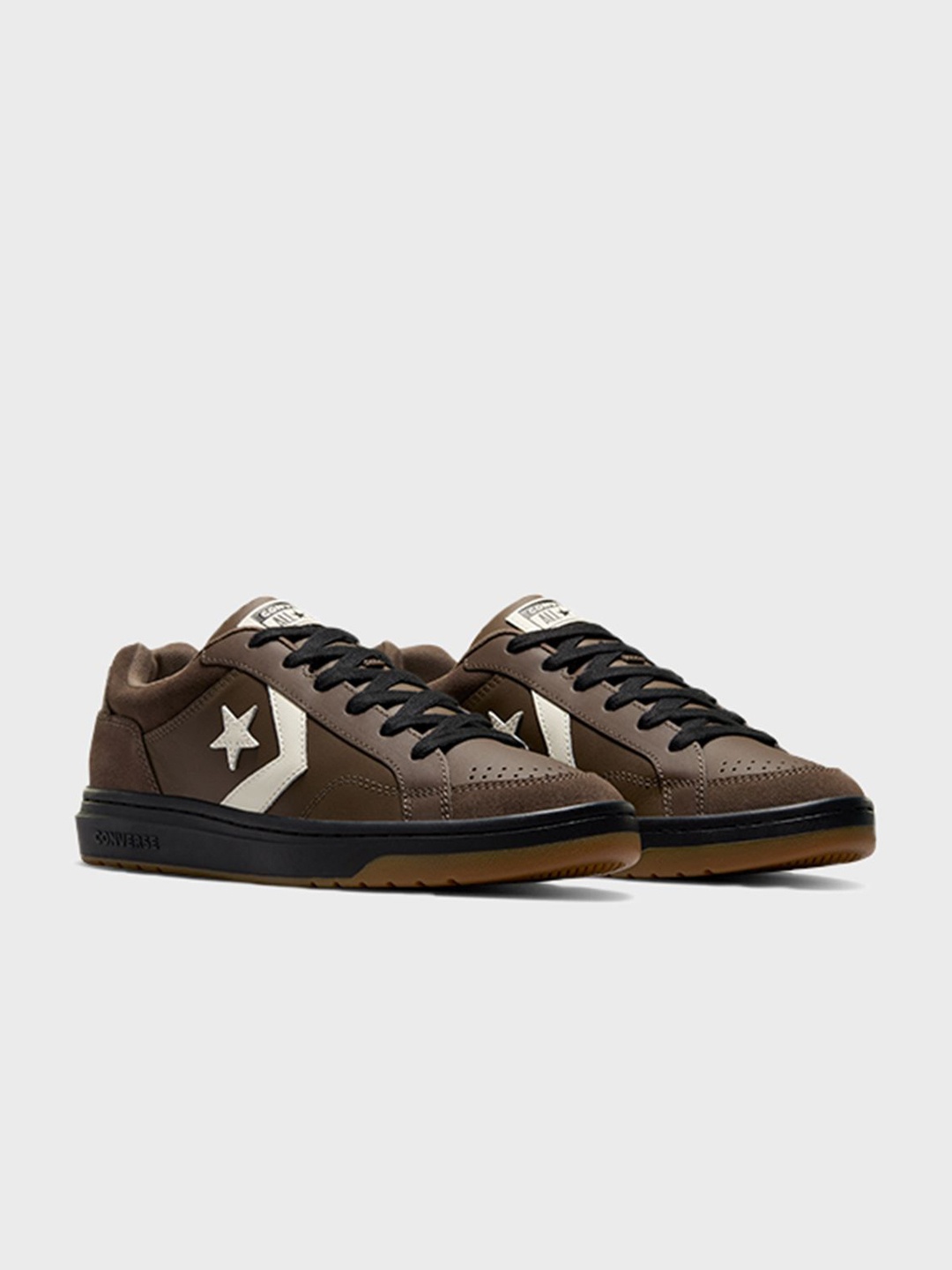 

Converse Unisex Leather Sneakers, Brown