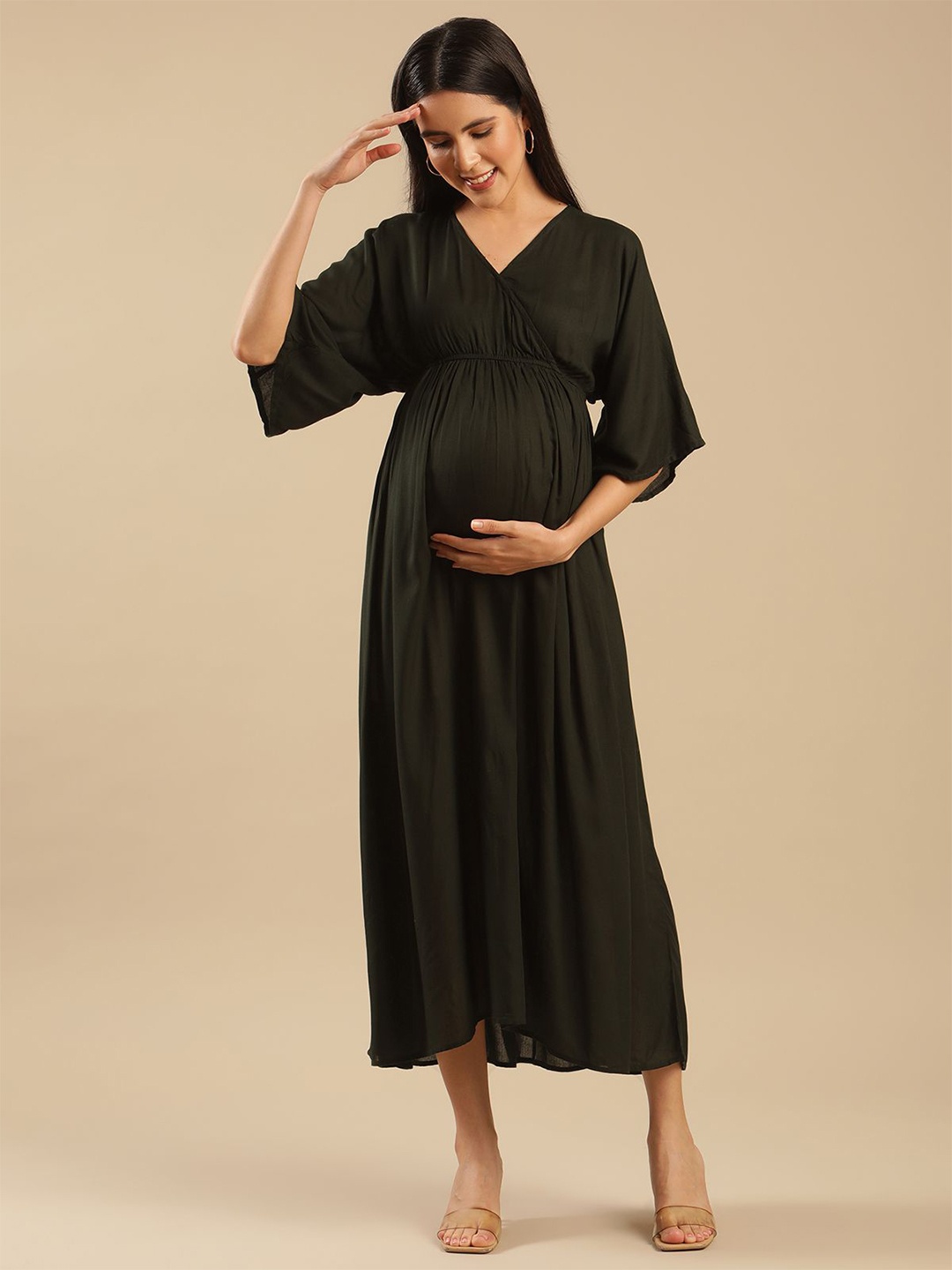 

Shades of Sabi Cotton Solid V-Neck Empire Maternity Dress, Green