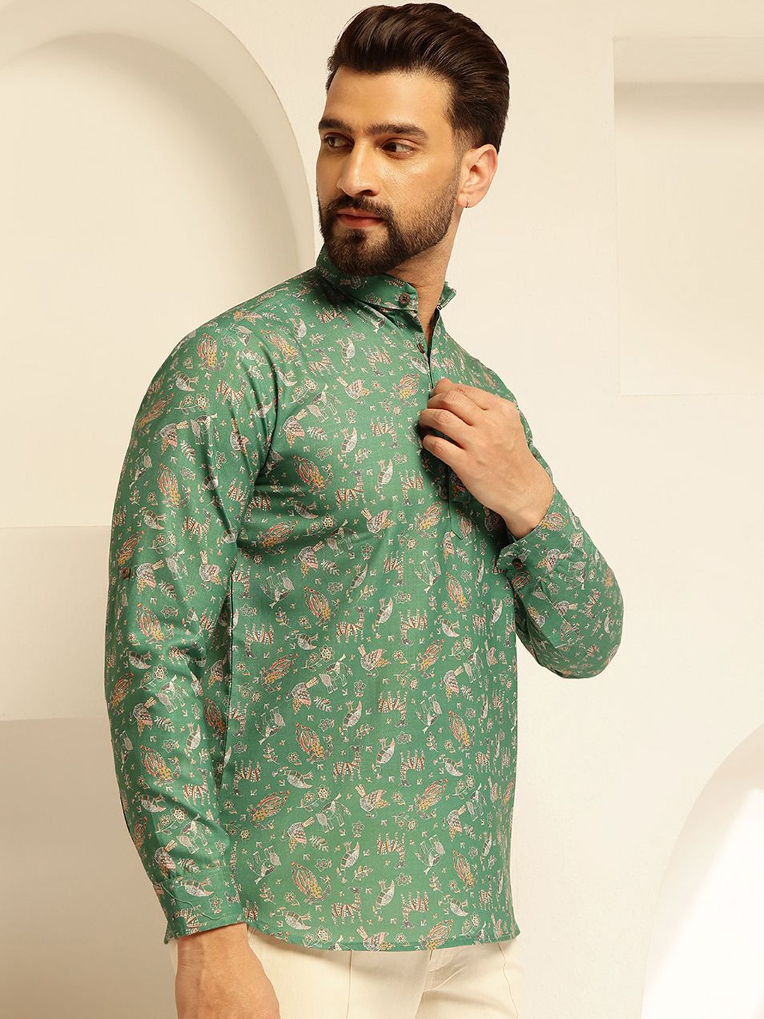 

SOJANYA Animal Printed Cotton Straight Kurta, Green