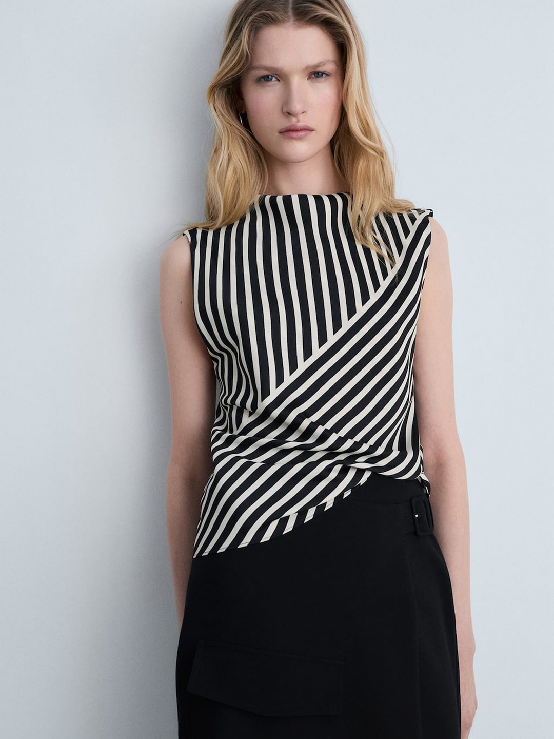 

MANGO Variegated Stripes Perkins Neck Monochrome Satin Top, White