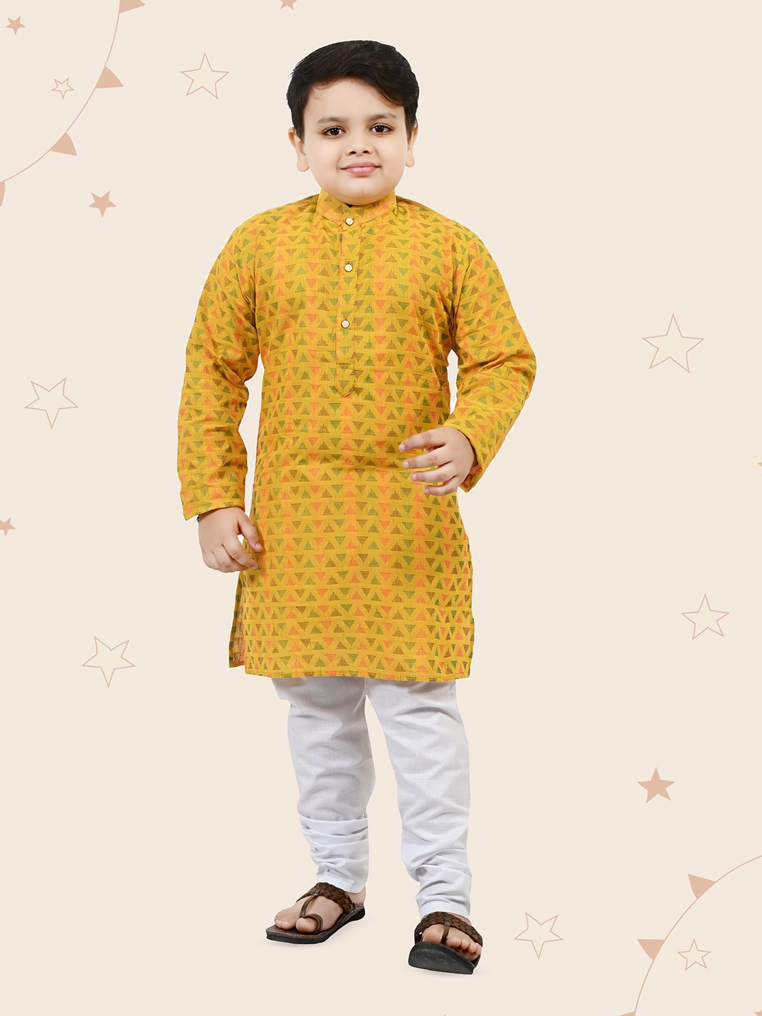 

Kidotsav Boys Yoke Design Regular Kurta with Pyjamas, Yellow