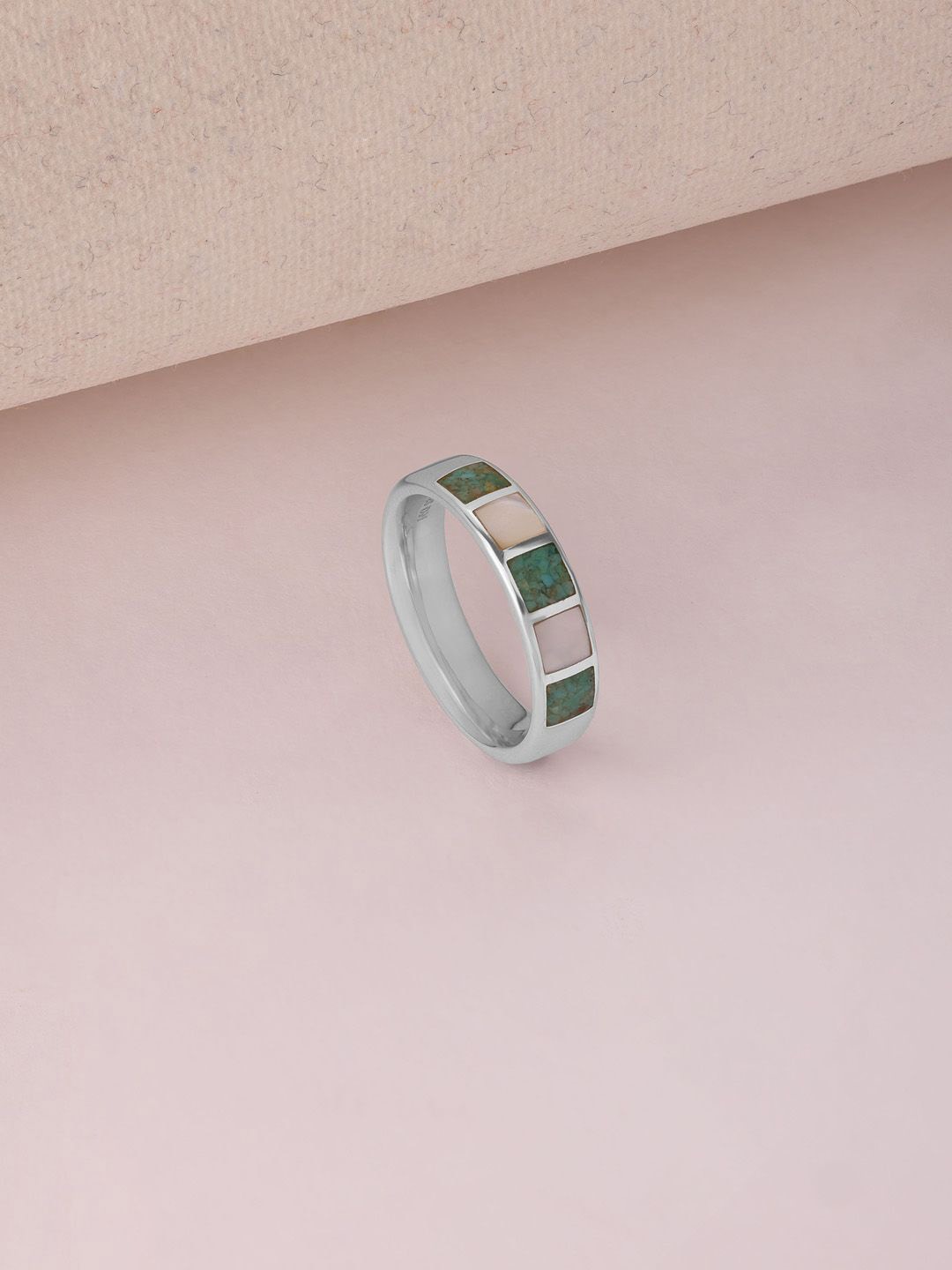 

Mia by Tanishq 925 Sterling Silver Opal Stone & Mother of Pearl Studded Whimsy Finger Ring