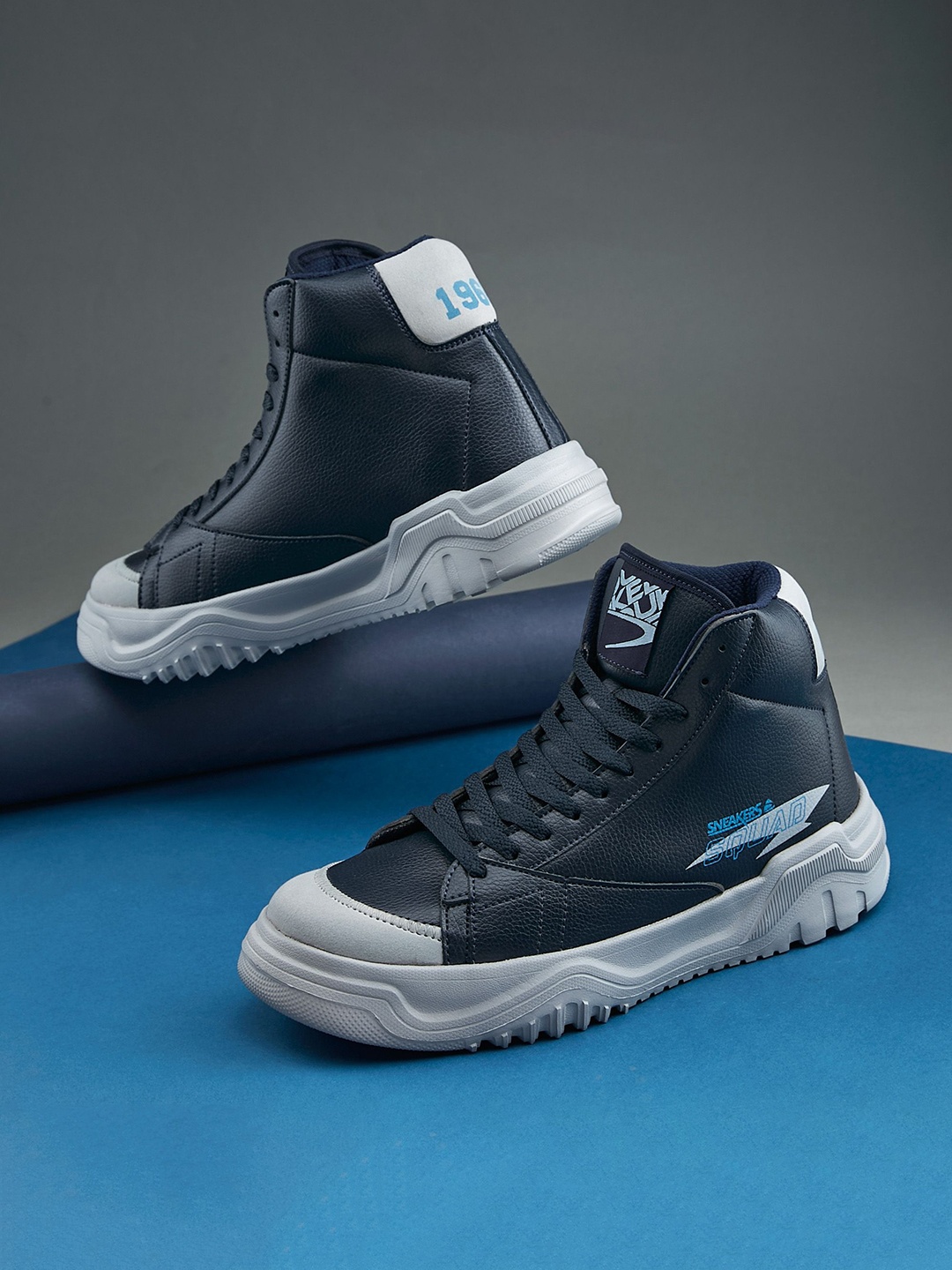 

Duke Men Printed High-Top Sneakers, Blue