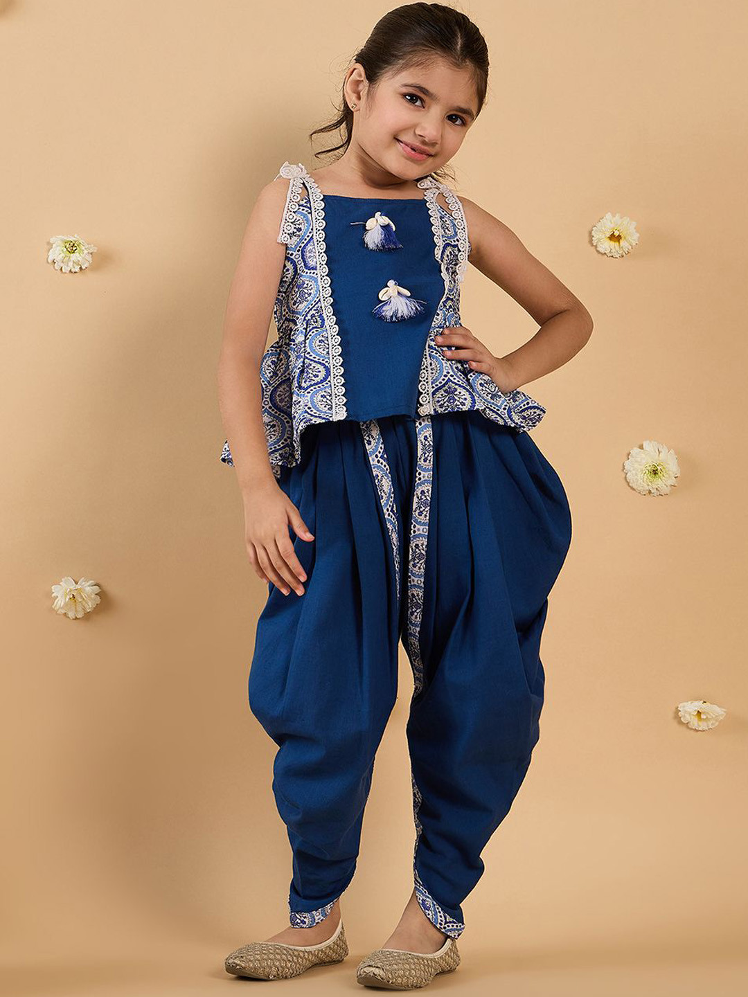 

pspeaches Girls Printed Regular Thread Work Top with Dhoti Pants, Blue