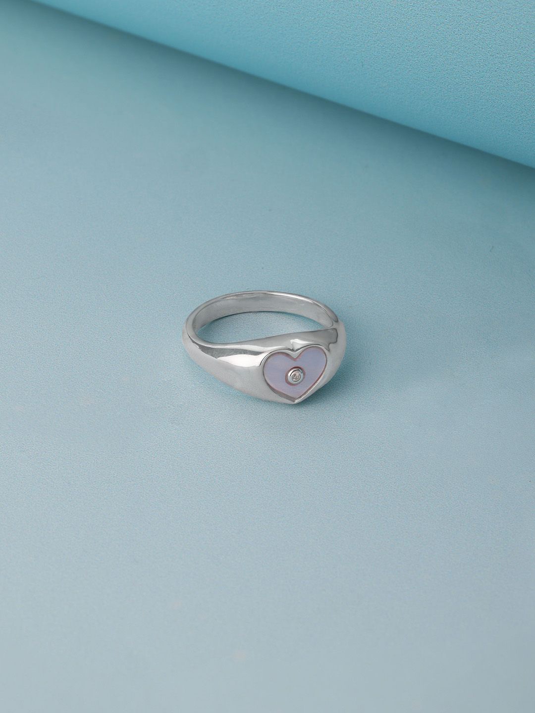 

Mia by Tanishq 925 Sterling Silver Mother of Pearl Heart Finger Ring