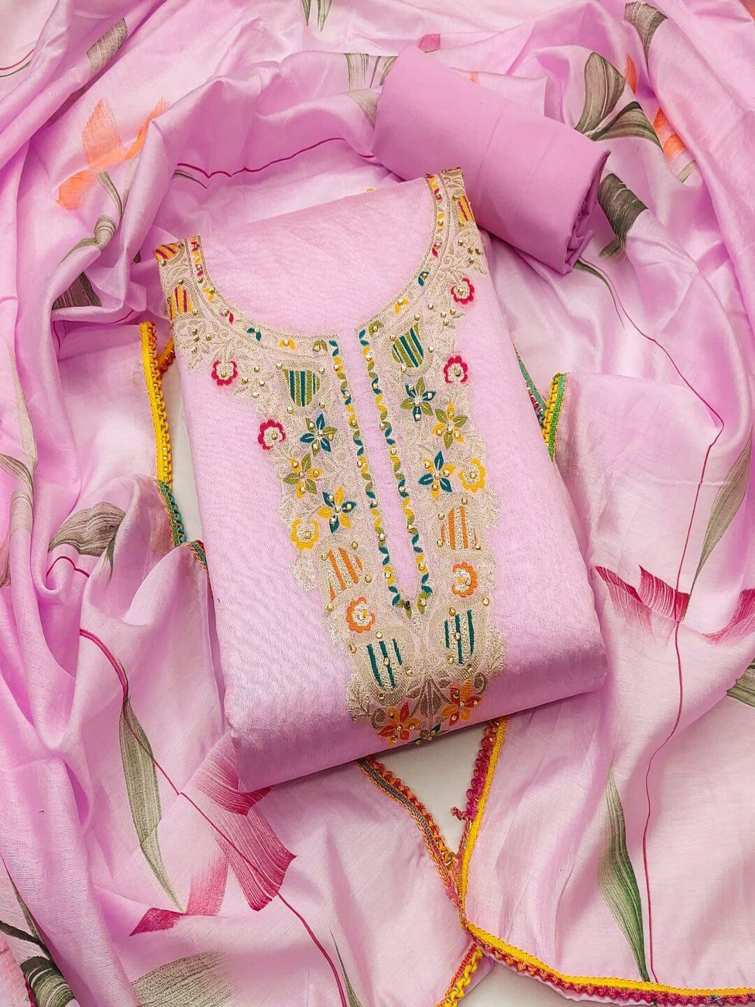 

REALLTREND Floral Beads and Stones Embroidered Unstitched Dress Material, Lavender