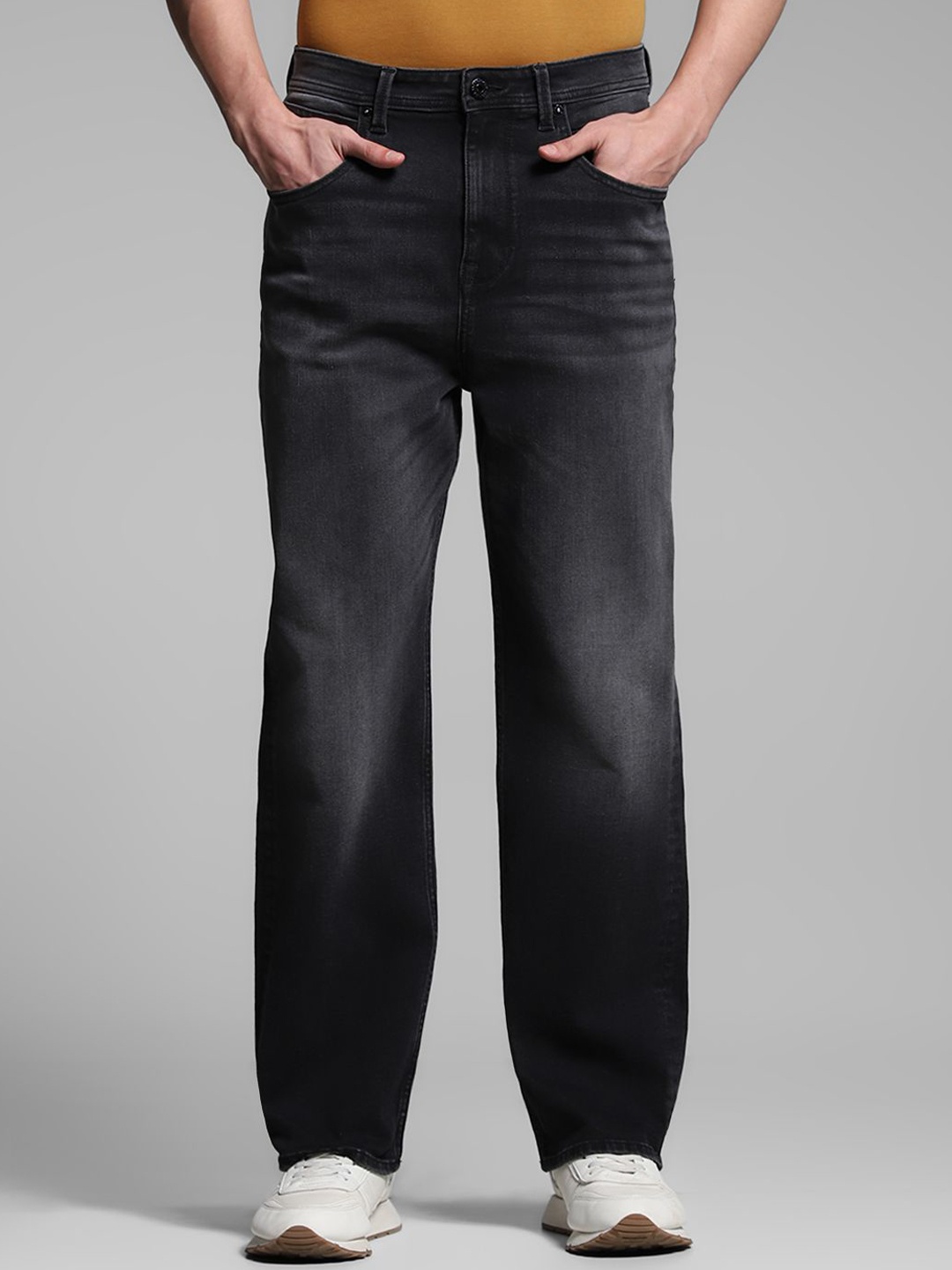 

Jack & Jones Men Wide Leg High-Rise Light Fade Stretchable Jeans, Black