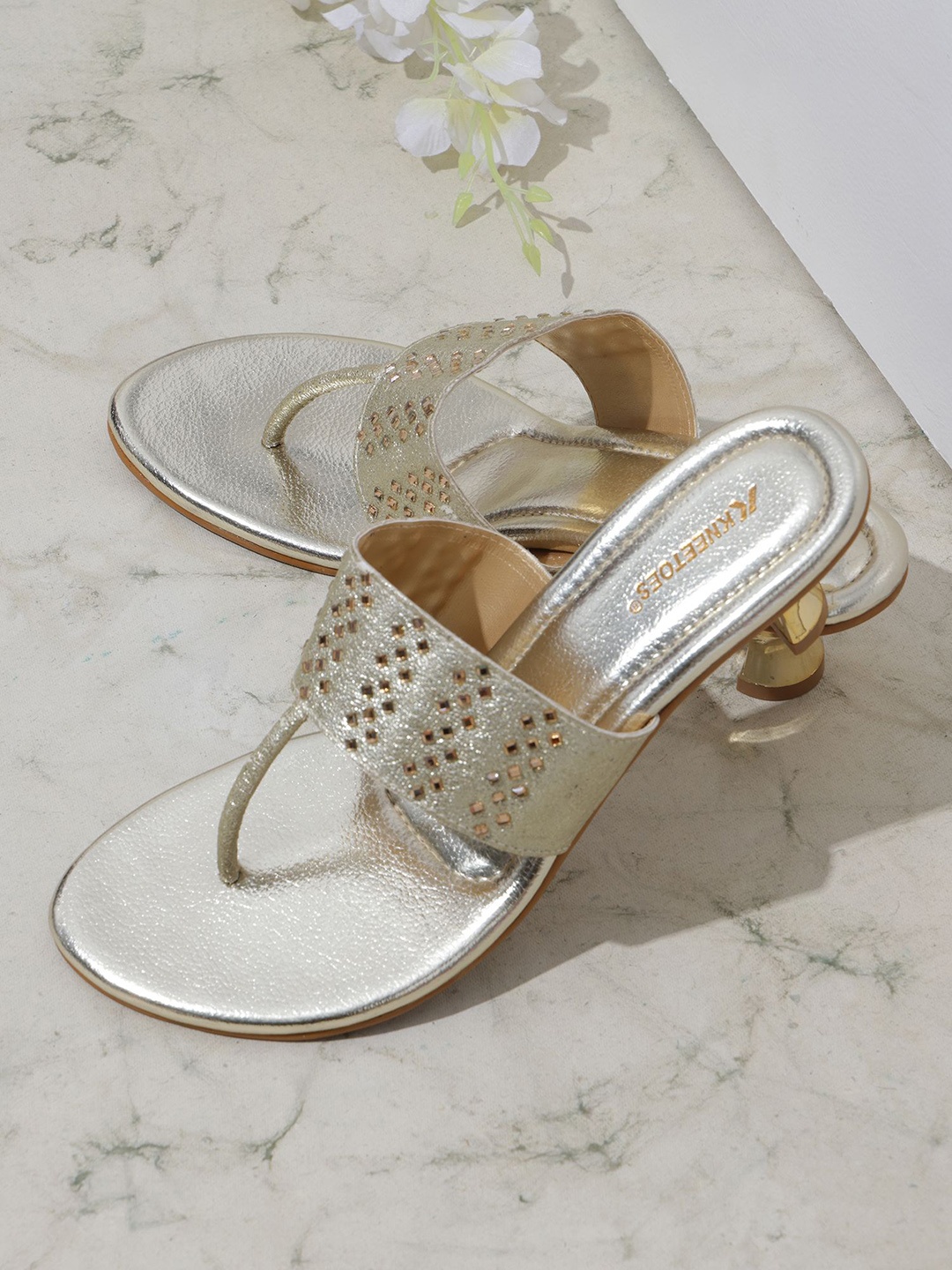 

KNEETOES Women T-Strap Flats, Gold