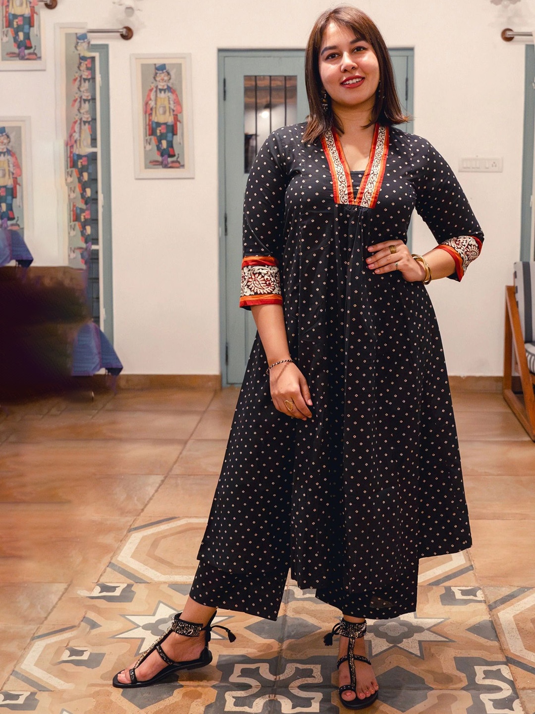 

DIVASTRI Women Printed Regular Kurta with Palazzos, Black