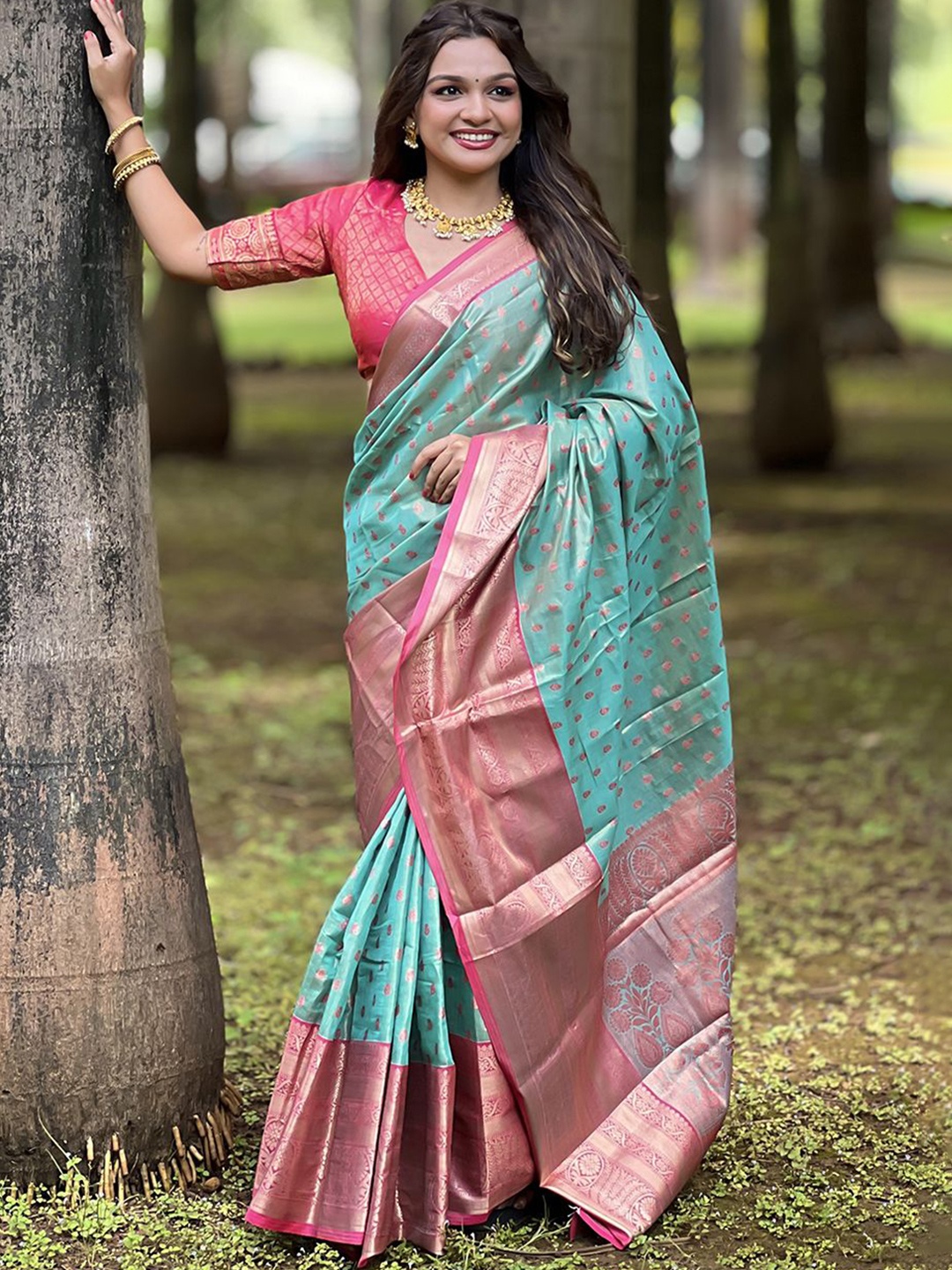 

all about you Woven Design Zari Silk Blend Kanjeevaram Saree, Turquoise blue