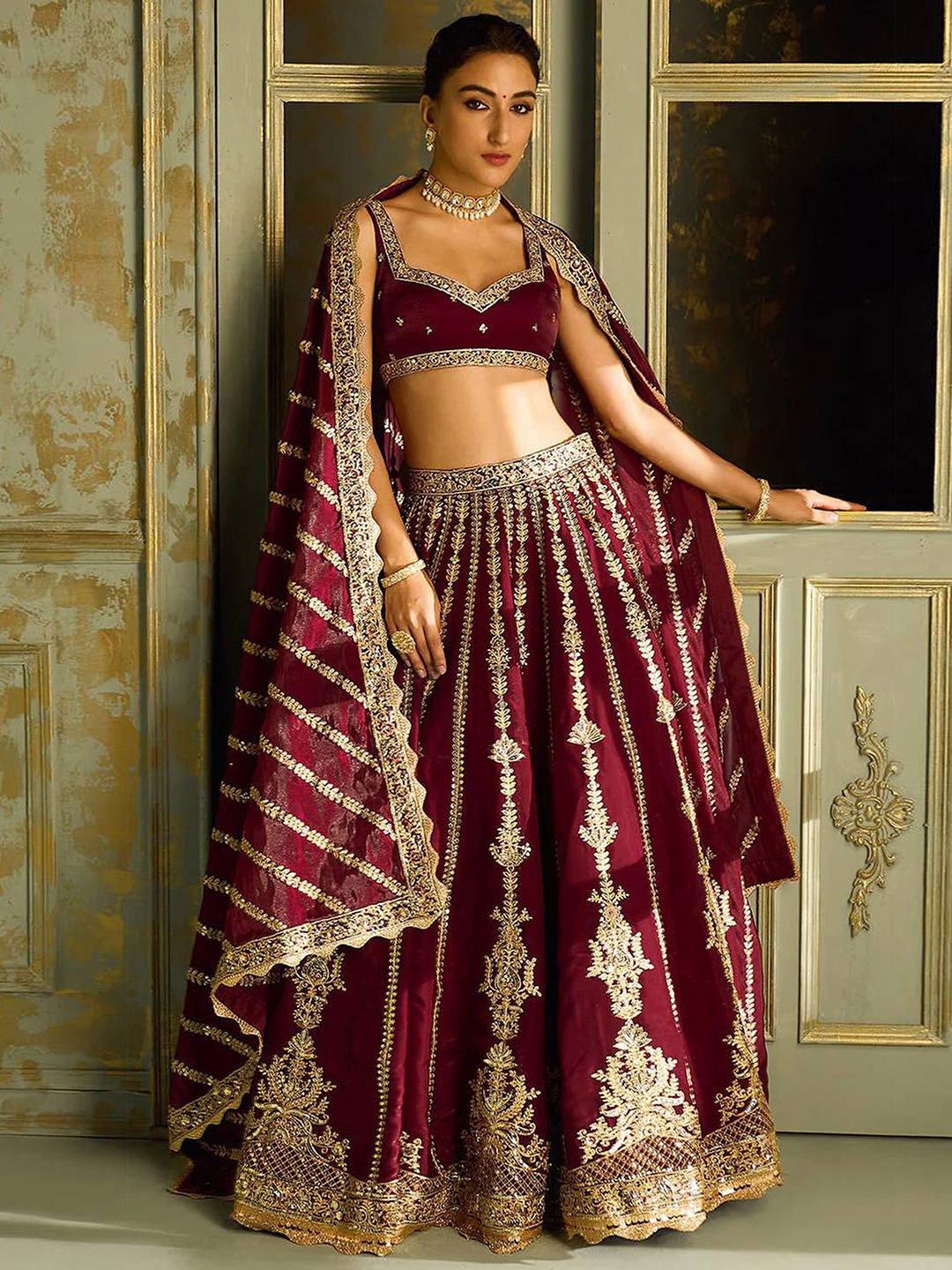 

Trendmalls Embroidered Sequinned Semi-Stitched Lehenga & Unstitched Blouse With Dupatta, Maroon