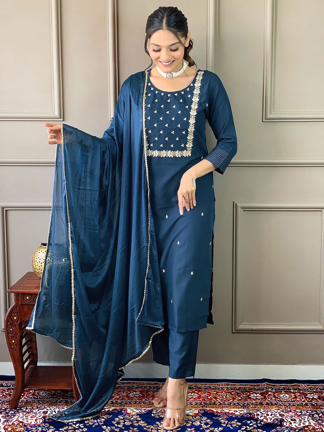 

KAUTIK FABRICS Women Embroidered Regular Thread Work Kurta with Trousers & With Dupatta, Blue