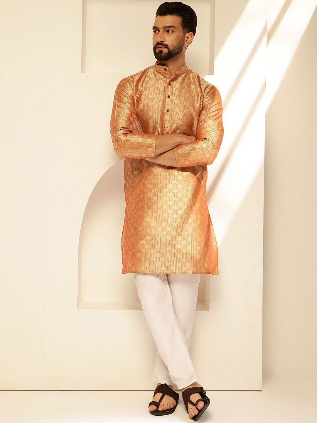 

SOJANYA Woven Design Mandarin Collar Straight Kurta, Orange