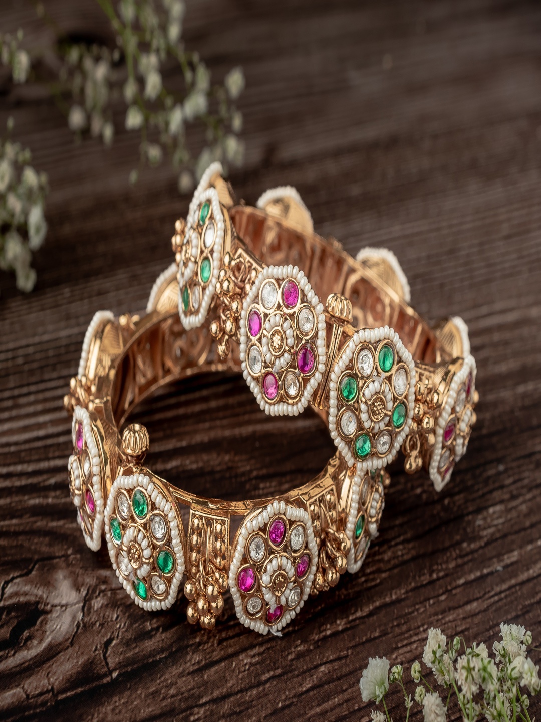 

vivinia BY VIDHI MEHRA Set Of 2 Gold-Plated Kundan Stone Studded Bangles