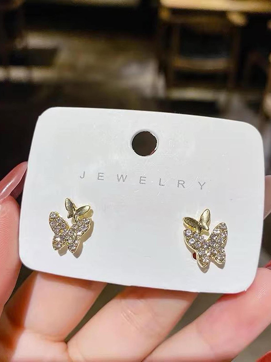 

MADDY SPACE Set Of 4 Gold Plated Artificial Stones Studded Contemporary Studs Earrings