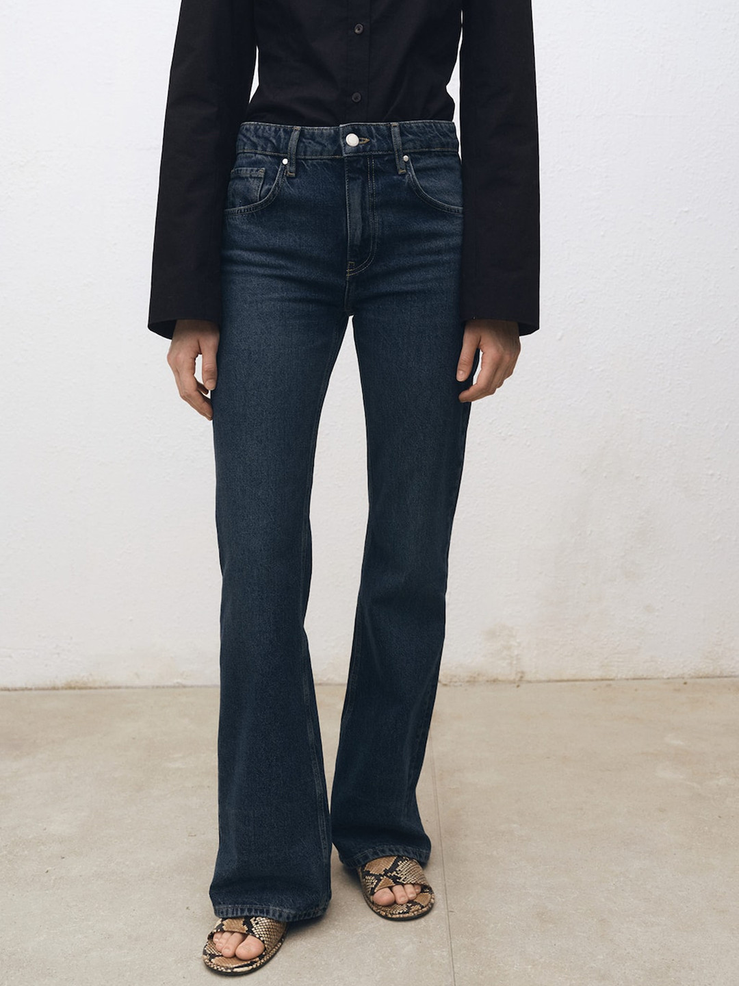 

MANGO Women Pure Cotton Flared Jeans, Blue