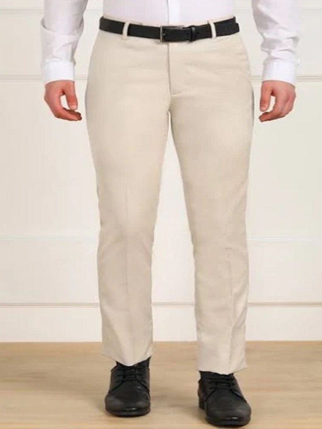 

Haul Chic Men Smart Slim Fit Trousers, Cream