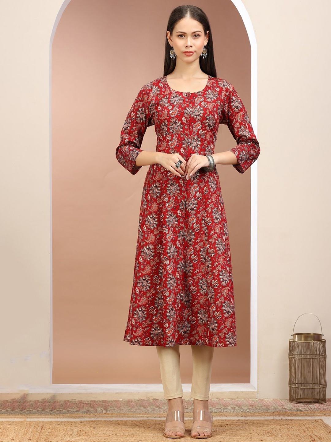 

COTTON CULTURE Floral Printed Round Neck Panelled A-Line Cotton Kurta, Red