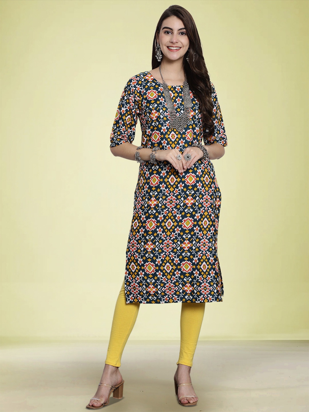 

Moda Rapido Selection Of 3 Geometric Printed Round Neck Straight Kurtas, Green