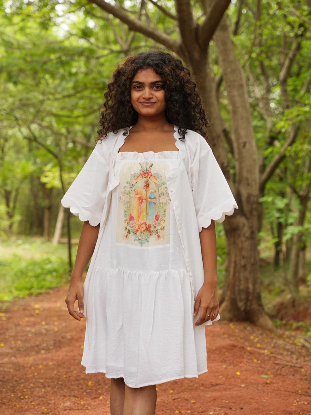 

KUHOOCO Flared Sleeve Drop-Waist Dress, White