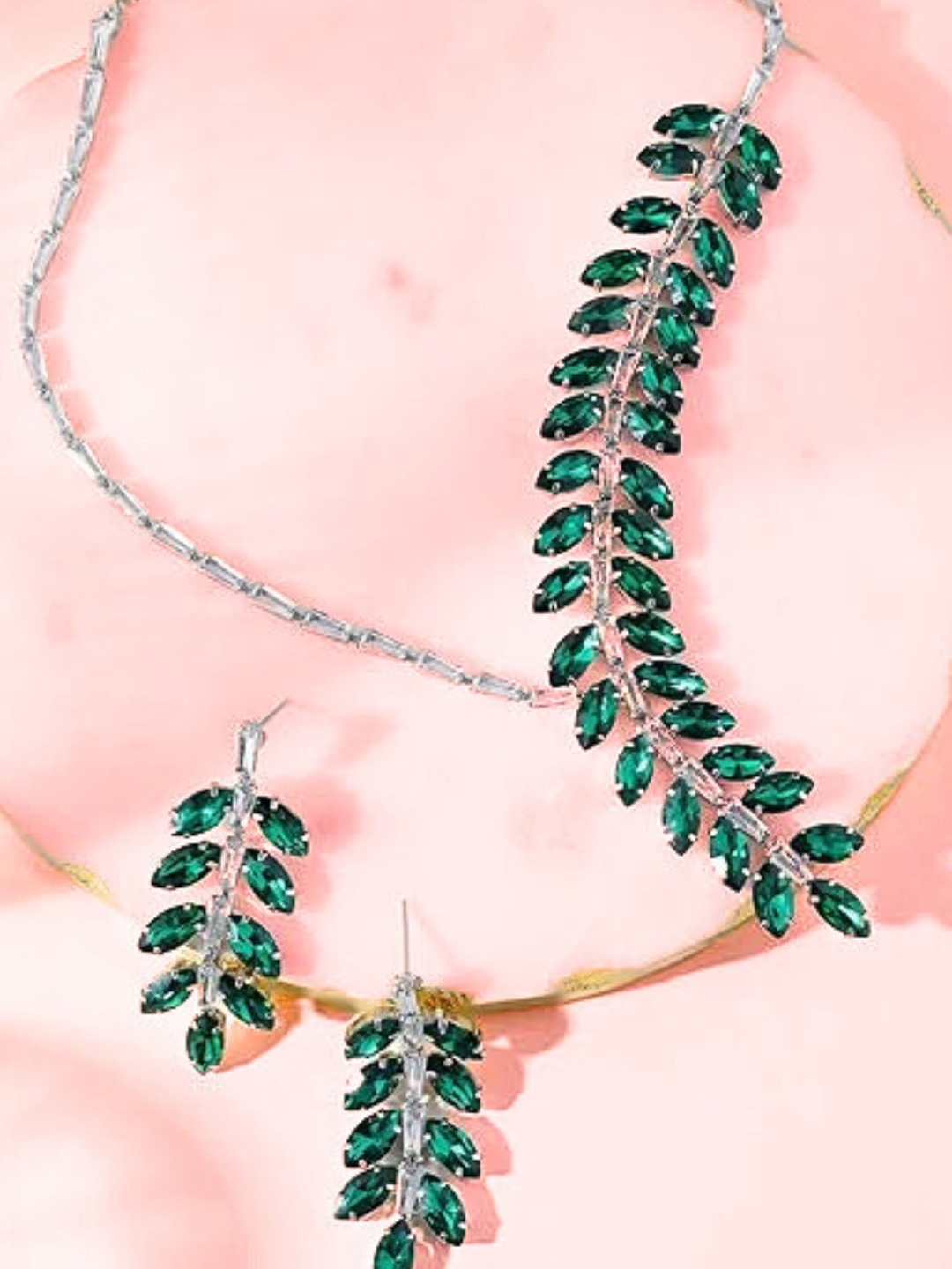 

ORANGENYSHA Rhodium-Plated American Diamond-Studded Jewellery Set, Silver