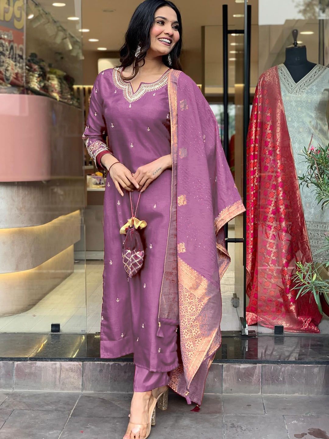 

DIVASTRI Women Embroidered Regular Kurta with Trousers & With Dupatta, Lavender
