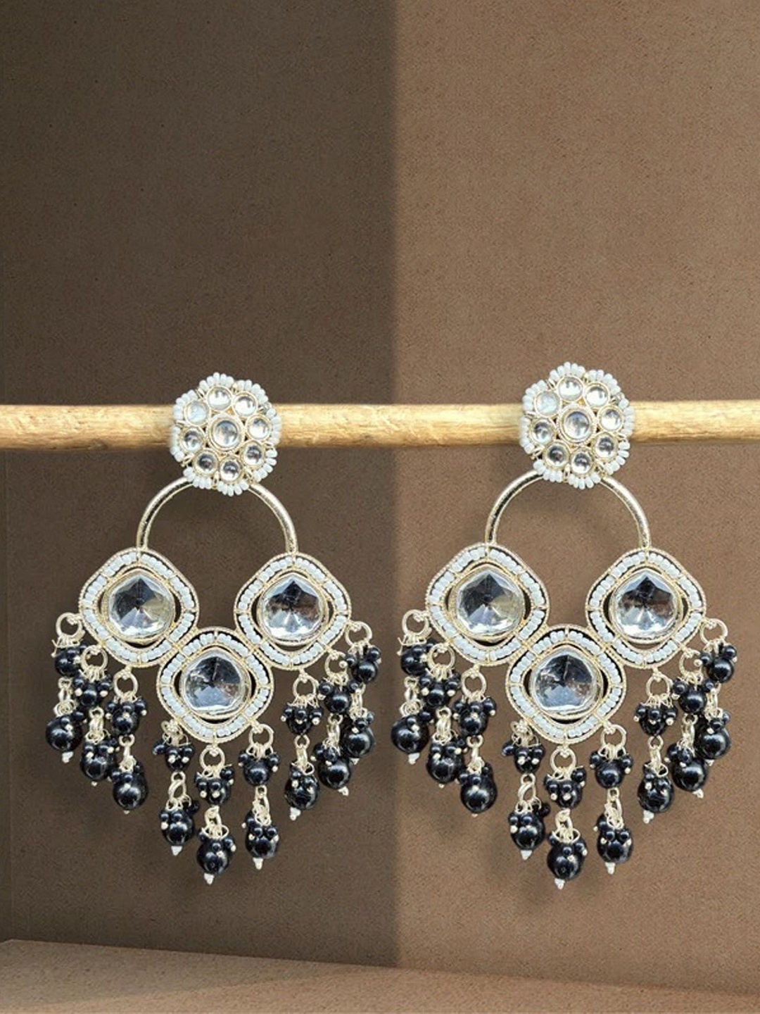

TANLOOMS Contemporary Chandbalis Earrings, Black