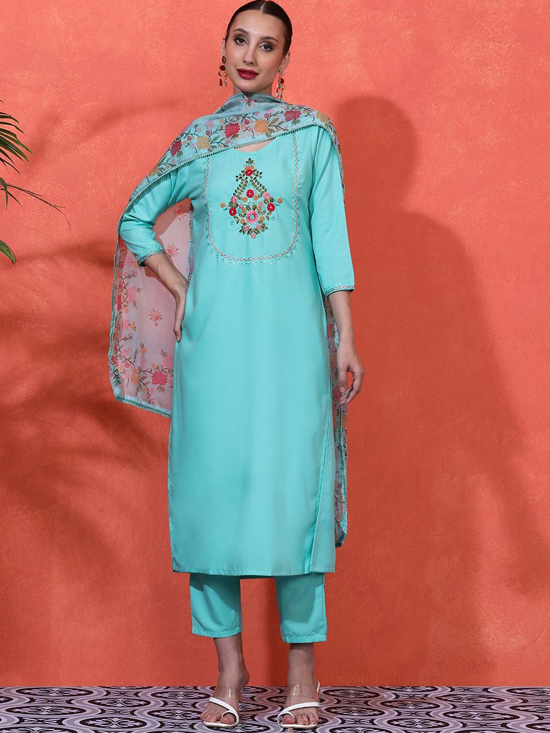 

Sangria Women Embroidered Straight Kurta With Trousers & Dupatta, Teal