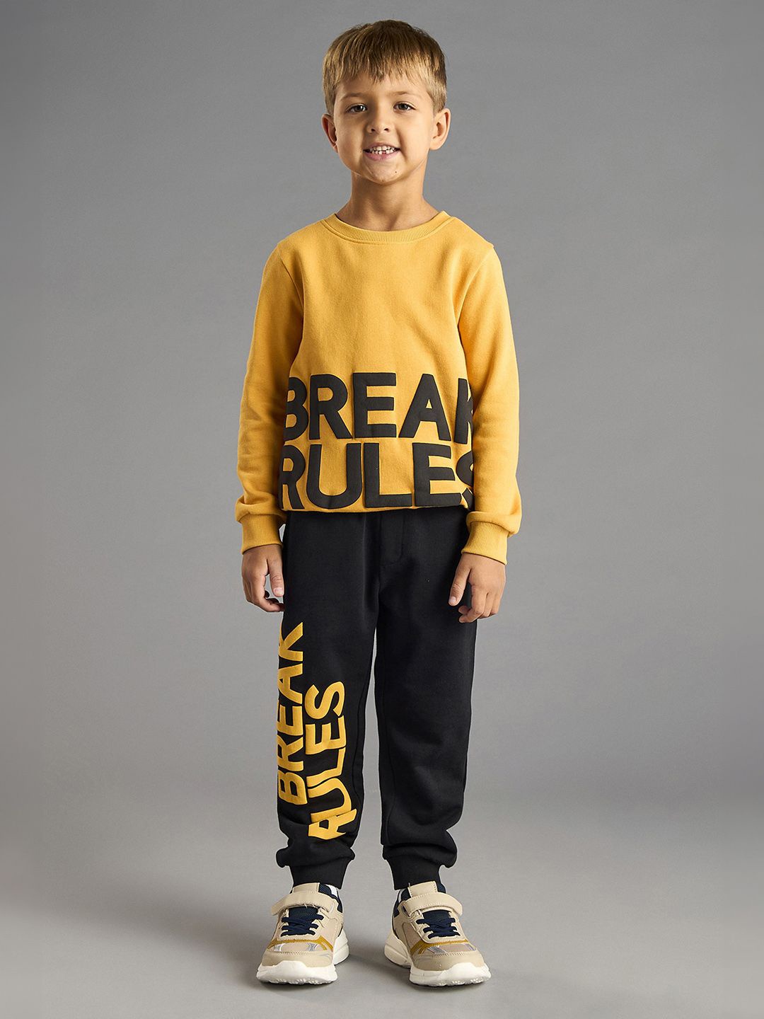 

max Boys Printed, Yellow