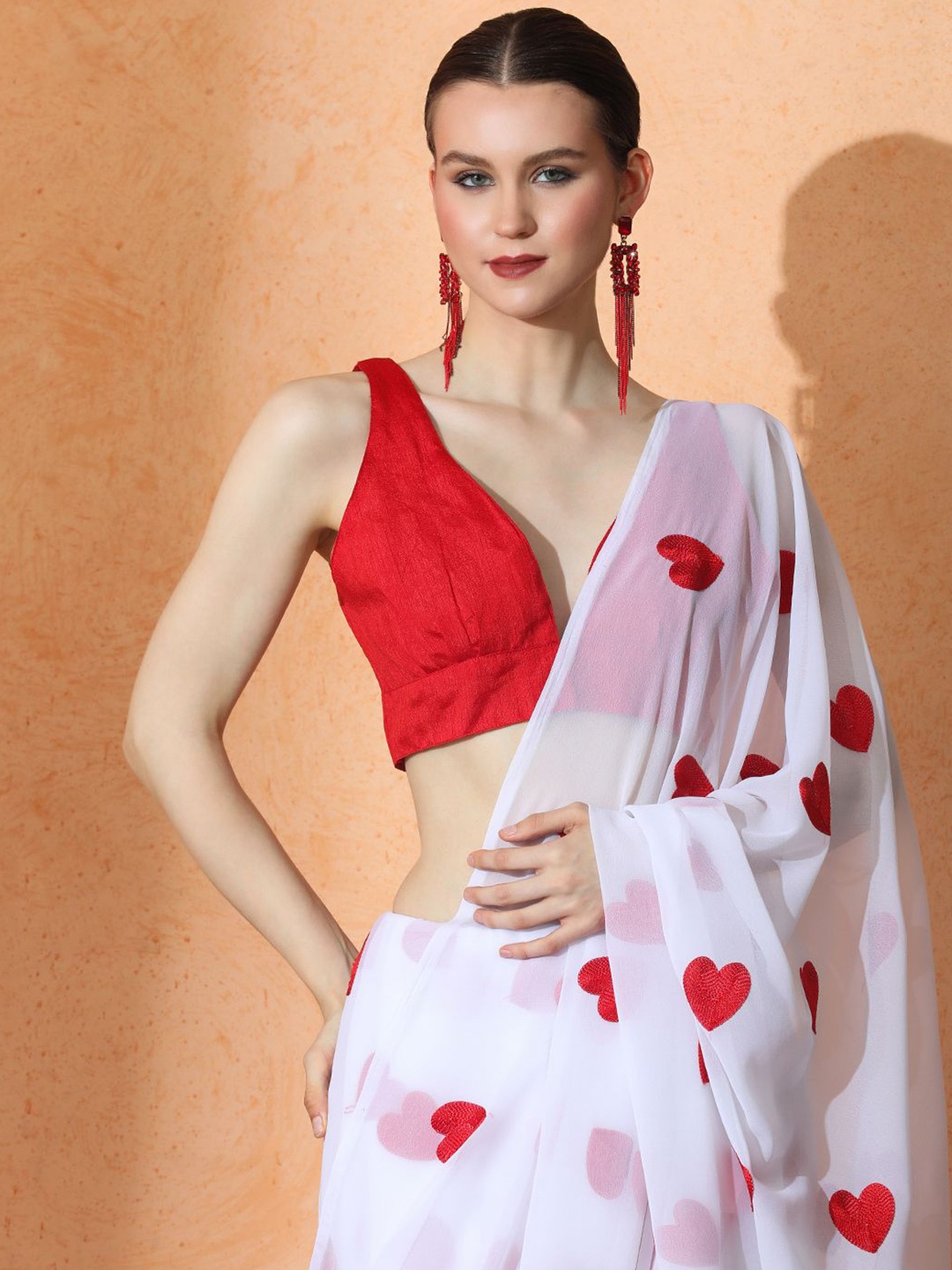 

Jaipur Kurti Floral Pure Georgette Designer Saree, White