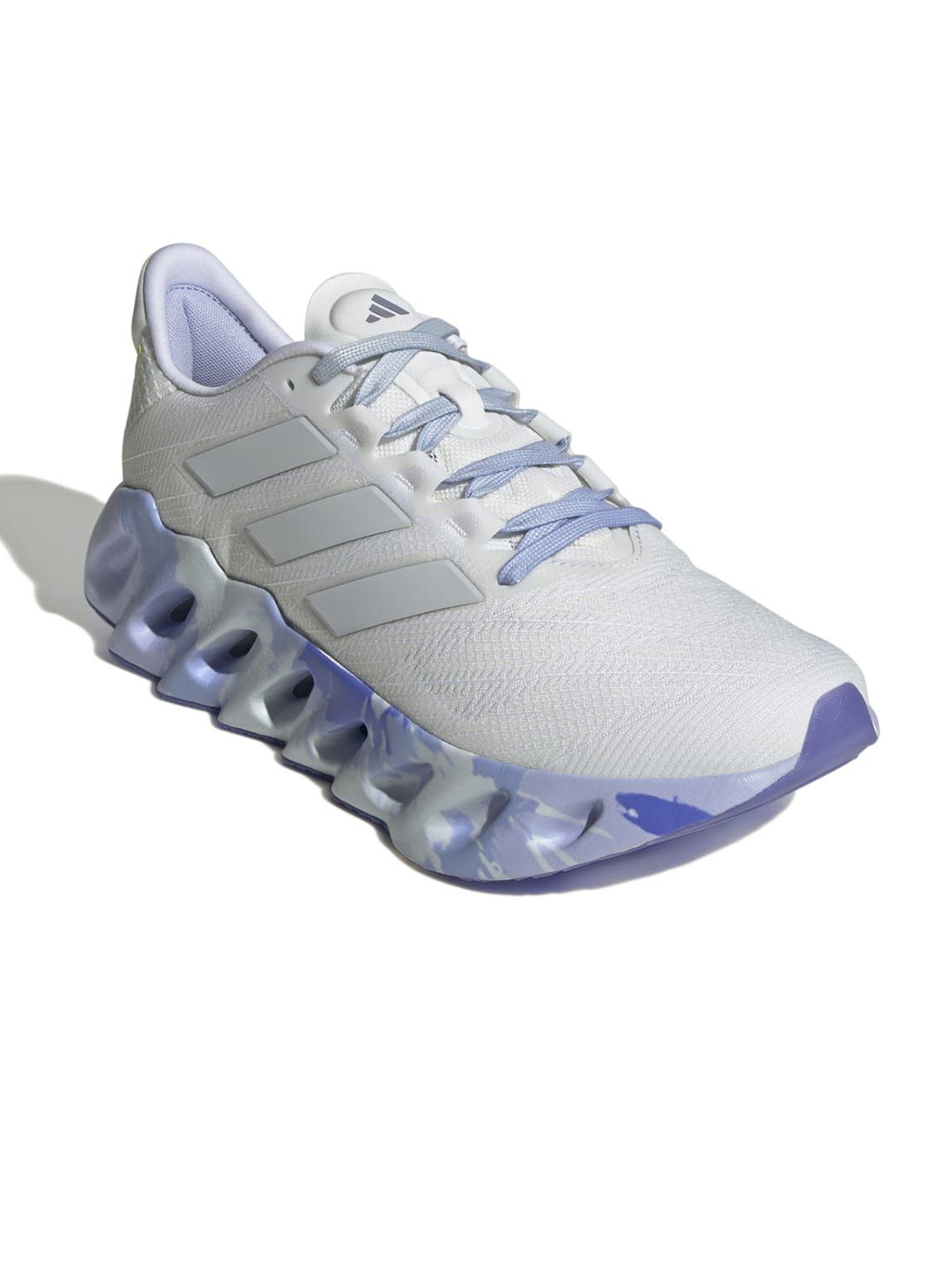 

ADIDAS Switch Fwd 2 Men Running Shoes, White