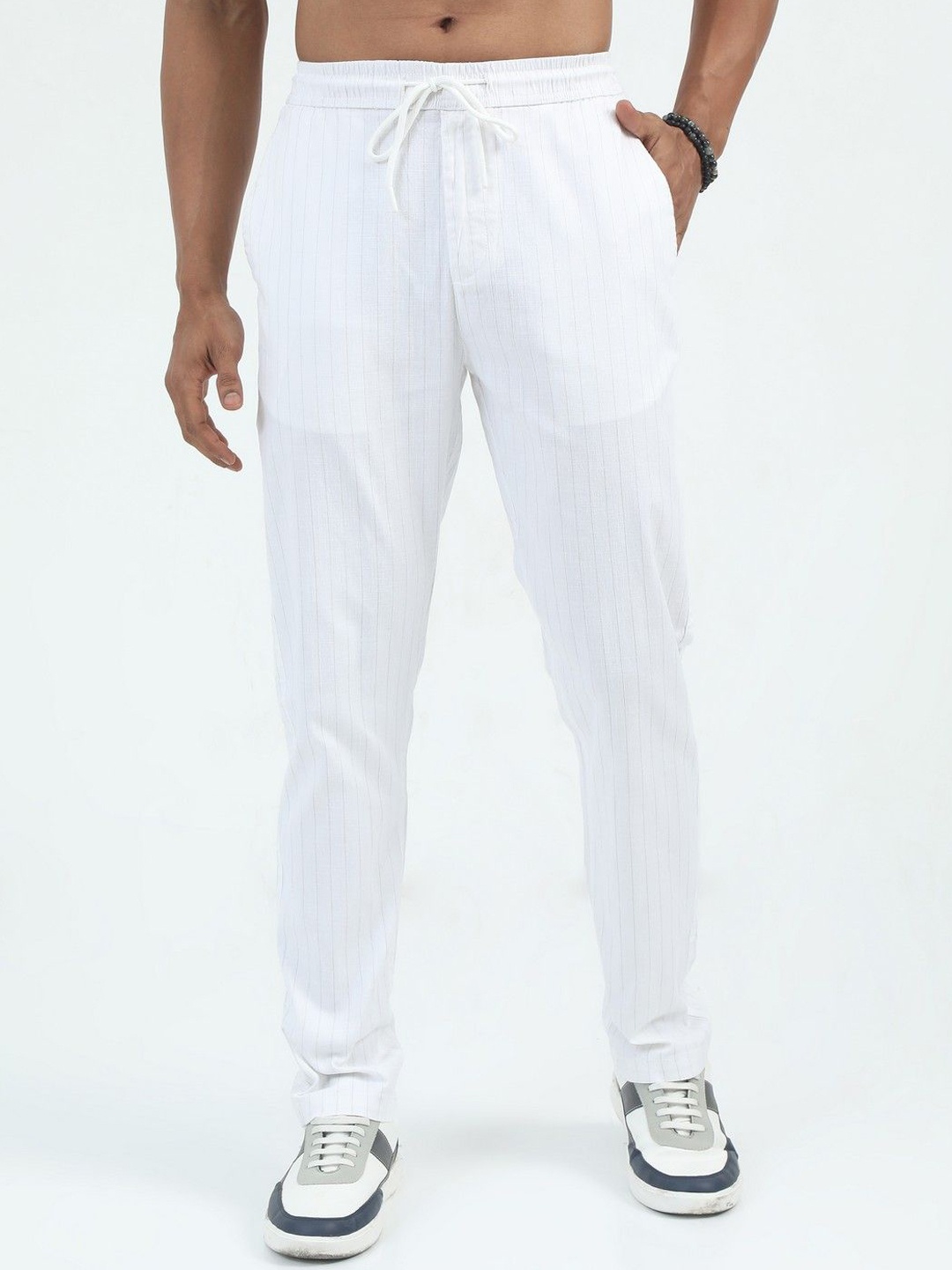 

THE BEETEL HOUSE Men Relaxed Air Linen Summer Stripes Trousers, White