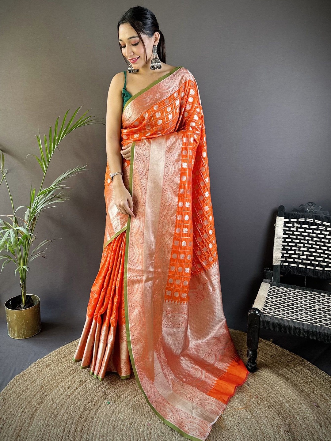 

Mitera Checked Zari Silk Blend Saree, Orange