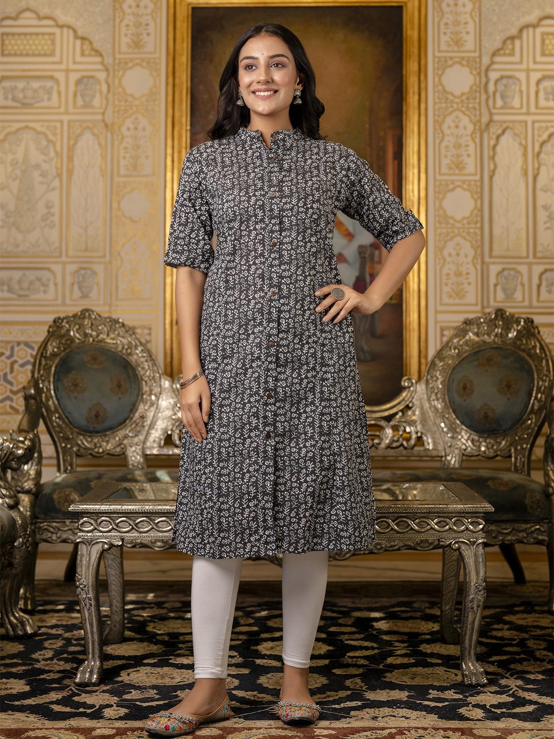 

TRIVEDI Floral Printed Pure Cotton Kurta, Black