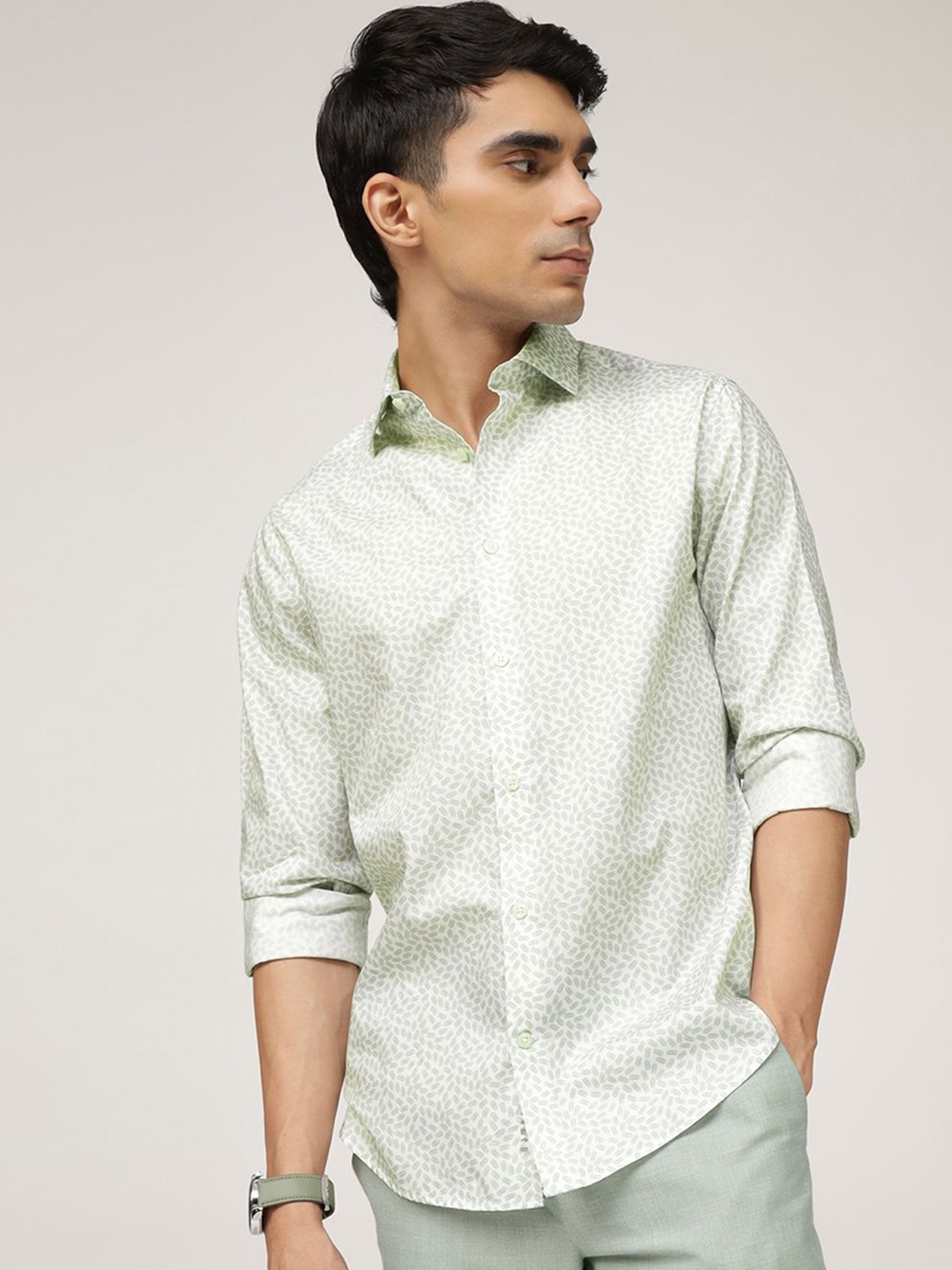 

Andamen Men Premium Opaque Printed Casual Shirt, Green