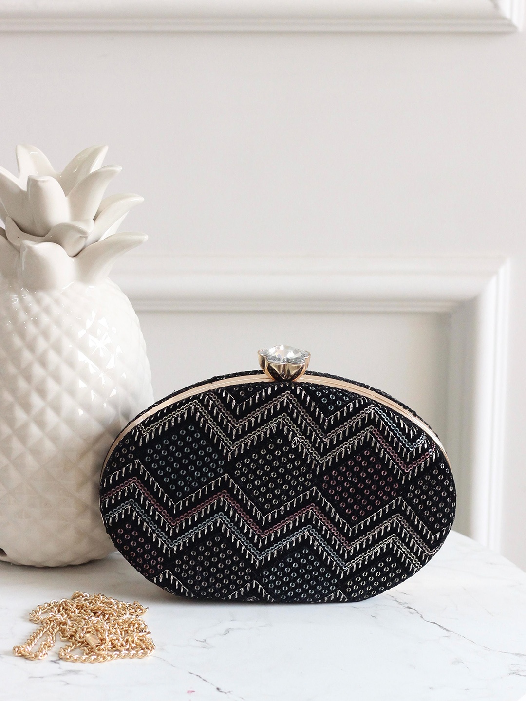 

BOXWISH BY BHUMIKA Embellished Bucket Clutch, Black