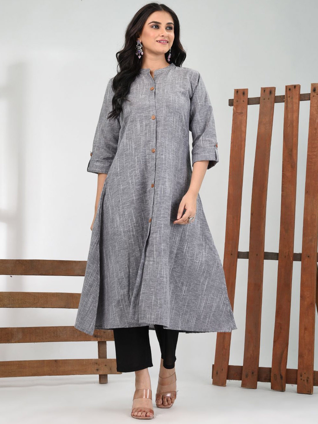

Charukriti Women Pure Cotton Kurta with Trousers, Grey