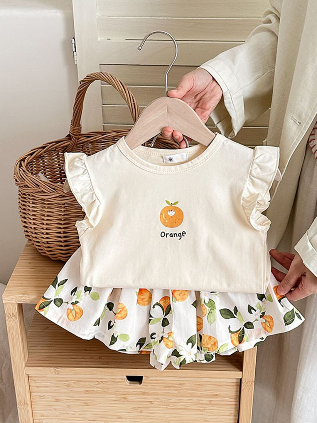 

YK Girls Printed Top With Skirt, Cream