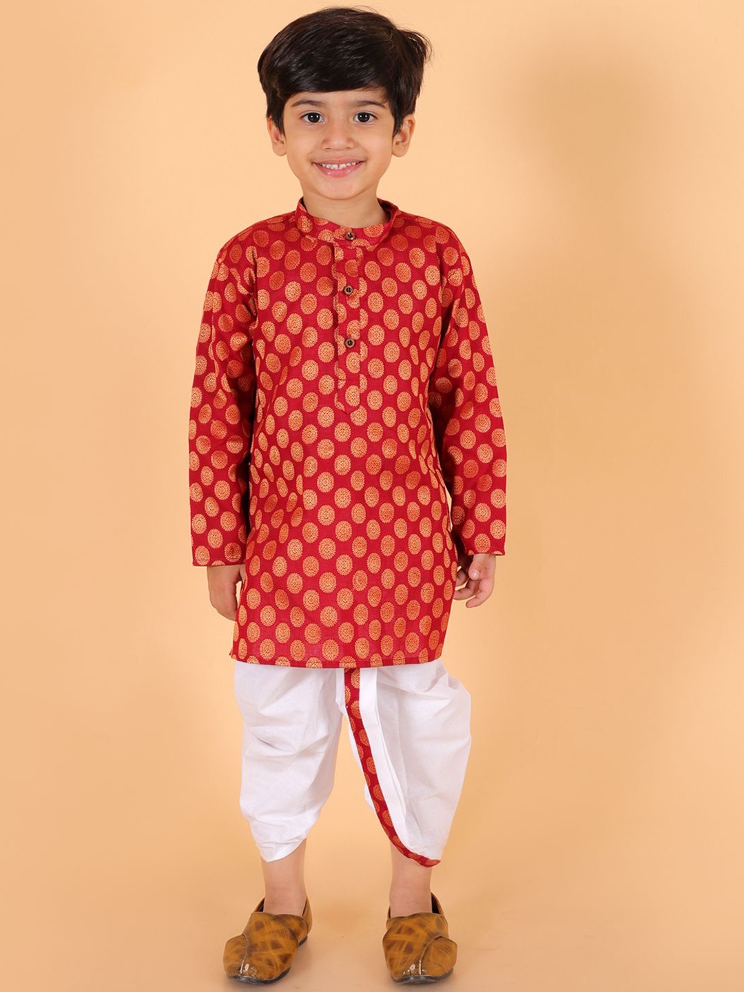 

MoMaa Boys Ethnic Motifs Printed Regular Pure Cotton Kurta with Dhoti Pants, Maroon