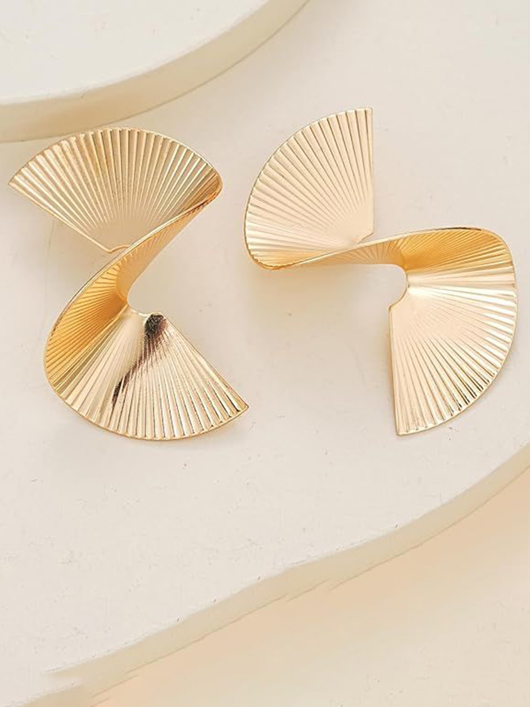 

KRYSTALZ Stainless Steel Gold-Plated Contemporary Shaped Studs